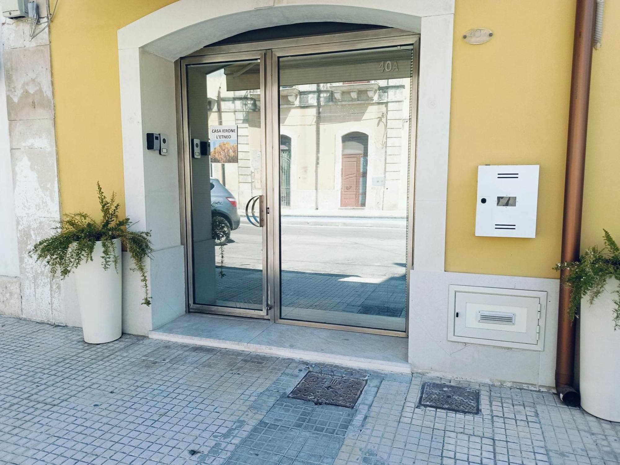Casa Ierone L'Etneo Διαμέρισμα Συρακούσες Εξωτερικό φωτογραφία